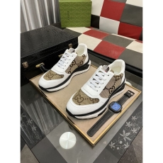 Gucci Low Shoes